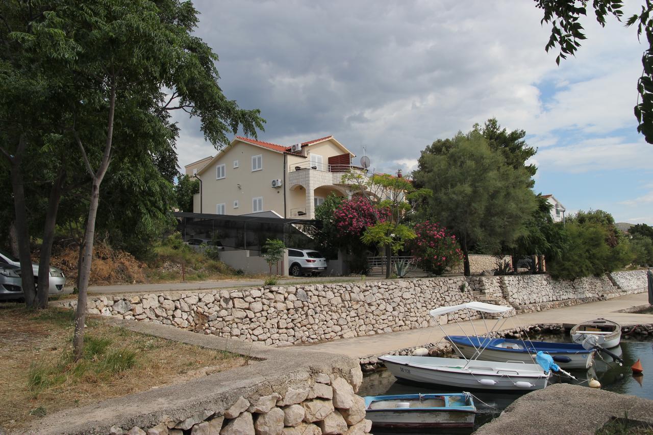 Apartments Time Off Zaboric Exterior photo